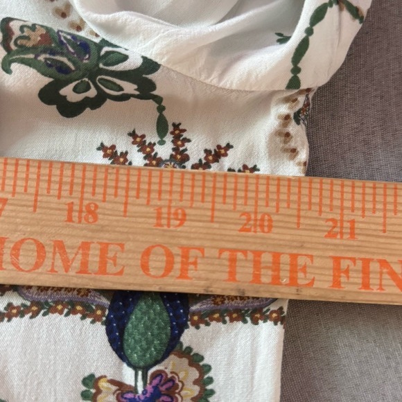 LOFT Ivory Green Peacock Pheasant Floral Rayon Button Up Top Sz XS Nature Birds - Picture 12 of 12